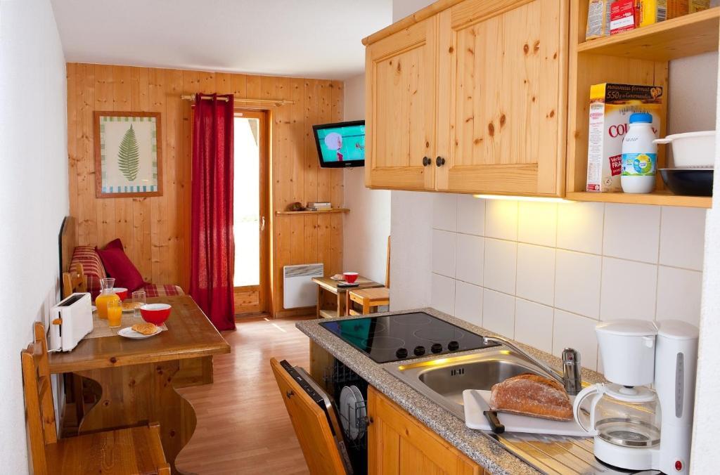 Madame Vacances Residence Les Fermes De Saint Sorlin Номер фото